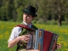 Maibaumaufstellen bei der WaschlmÃ¼hle in Ebenau am 01.05.2019, organisiert vom Trachtenverein "D'Stoawandler" Ebenau;  
Foto und Copyright: Moser Albert