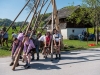 Maibaumaufstellen bei der WaschlmÃ¼hle in Ebenau am 01.05.2019, organisiert vom Trachtenverein "D'Stoawandler" Ebenau;  
Foto und Copyright: Moser Albert