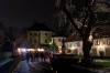 Wintersonnwendfeuer mit Weihnachtsmarkt auf Schloss Sighartstein am 16.12.2017, veranstaltet von Oldtimerfreunde Neumarkt  
Foto und Copyright: Moser Albert, Fotograf, 5201 Seekirchen, Weinbergstiege 1, Tel.: 0043-676-7550526 mailto:albert.moser@sbg.at  www.moser.zenfolio.com