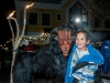 Perchtenlauf in Hof bei Salzburg am Brunnenplatz am 30.11.2013  
mit den SchworzmÃ¼hl Teifin aus Hof, Neumarkter Krampusse und der Schober Perchten Pass aus Thalgau  
Foto und Copyright: Moser Albert, Fotograf und Pressefotograf, 5201 Seekirchen, Weinbergstiege 1, Tel.: 0676-7550526 mailto:albert.moser@sbg.at  www.moser.zenfolio.com