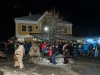 Perchtenlauf in Hof bei Salzburg am Brunnenplatz am 30.11.2013  
mit den SchworzmÃ¼hl Teifin aus Hof, Neumarkter Krampusse und der Schober Perchten Pass aus Thalgau  
Foto und Copyright: Moser Albert, Fotograf und Pressefotograf, 5201 Seekirchen, Weinbergstiege 1, Tel.: 0676-7550526 mailto:albert.moser@sbg.at  www.moser.zenfolio.com