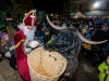 Perchtenlauf in Hof bei Salzburg am Brunnenplatz am 30.11.2013  
mit den SchworzmÃ¼hl Teifin aus Hof, Neumarkter Krampusse und der Schober Perchten Pass aus Thalgau  
Foto und Copyright: Moser Albert, Fotograf und Pressefotograf, 5201 Seekirchen, Weinbergstiege 1, Tel.: 0676-7550526 mailto:albert.moser@sbg.at  www.moser.zenfolio.com