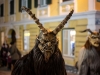 Traditioneller Krampuslauf der Wallersee Perchten mit Gastgruppen in Seekirchen am 03.12.2022; Salzburger UMland Pass;  
Foto und Copyright: Moser Albert, Fotograf, 5201 Seekirchen, Weinbergstiege 1, Tel.: 0043-676-7550526 mailto:albert.moser@sbg.at  www.moser.zenfolio.com