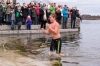 7. Silvesterschwimmen im Strandbad in Seeham am 31.12.2017; 41 Teilnehmer, 7 Damen und 31 MÃ¤nner und 3 Kinder  
Foto und Copyright: Moser Albert, Fotograf, 5201 Seekirchen, Weinbergstiege 1, Tel.: 0043-676-7550526 mailto:albert.moser@sbg.at  www.moser.zenfolio.com