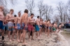 7. Silvesterschwimmen im Strandbad in Seeham am 31.12.2017; 41 Teilnehmer, 7 Damen und 31 MÃ¤nner und 3 Kinder  
Foto und Copyright: Moser Albert, Fotograf, 5201 Seekirchen, Weinbergstiege 1, Tel.: 0043-676-7550526 mailto:albert.moser@sbg.at  www.moser.zenfolio.com