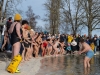 Silvesterschwimmen mit 86 Teilnehmern (6 Kinder, 37 Damen und 43 Herren) im Strandbad in Seeham am Obertrumer See am 31.12.2023  
Foto und Copyright: Moser Albert, Fotograf, 5201 Seekirchen, Weinbergstiege 1, Tel.: 0043-676-7550526 mailto:albert.moser@sbg.at  www.moser.zenfolio.com