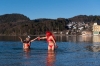 Silvesterschwimmen im Fuschlseebad am 31.12.2016  
Foto und Copyright: Moser Albert, Fotograf, 5201 Seekirchen, Weinbergstiege 1, Tel.: 0043-676-7550526 mailto:albert.moser@sbg.at  www.moser.zenfolio.com