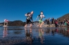 Silvesterschwimmen im Fuschlseebad am 31.12.2016  
Foto und Copyright: Moser Albert, Fotograf, 5201 Seekirchen, Weinbergstiege 1, Tel.: 0043-676-7550526 mailto:albert.moser@sbg.at  www.moser.zenfolio.com