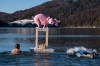 Silvesterschwimmen im Fuschlseebad am 31.12.2016  
Foto und Copyright: Moser Albert, Fotograf, 5201 Seekirchen, Weinbergstiege 1, Tel.: 0043-676-7550526 mailto:albert.moser@sbg.at  www.moser.zenfolio.com